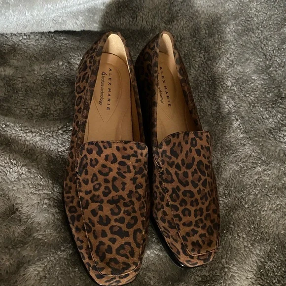 Alex Marie shoes size 8M NEW - Picture 2 of 5